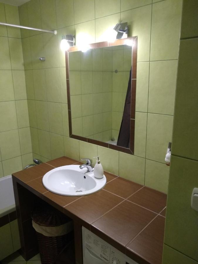 Green Apartment Z Bezplatnym Parkingiem ออลชติน ภายนอก รูปภาพ